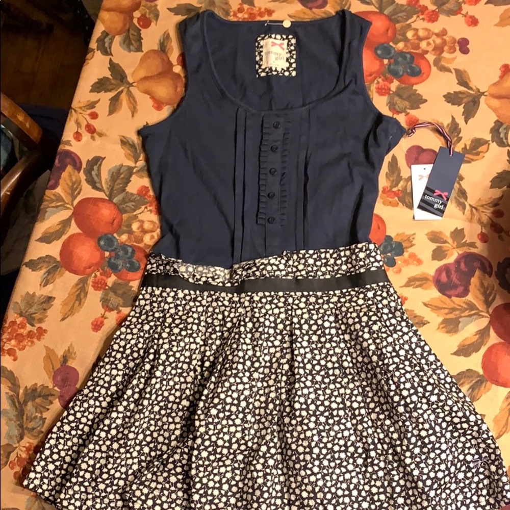 Woman’s Tommy Girl Dress Size M